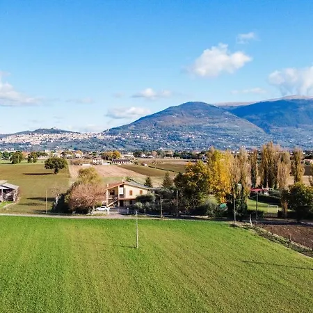 Agriturismo La Mora - Pesci Farm stay *